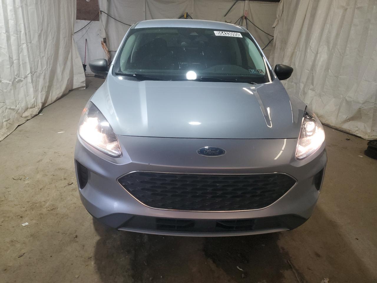 Ford Escape 2021 Damaged